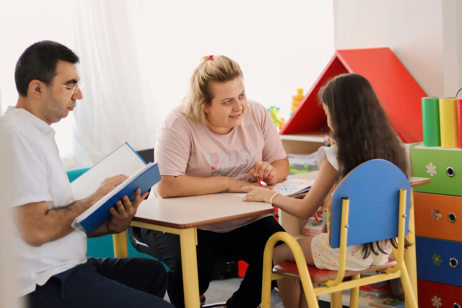 Cinci întrebări care s-au repetat la seminarul nostru pentru părinți